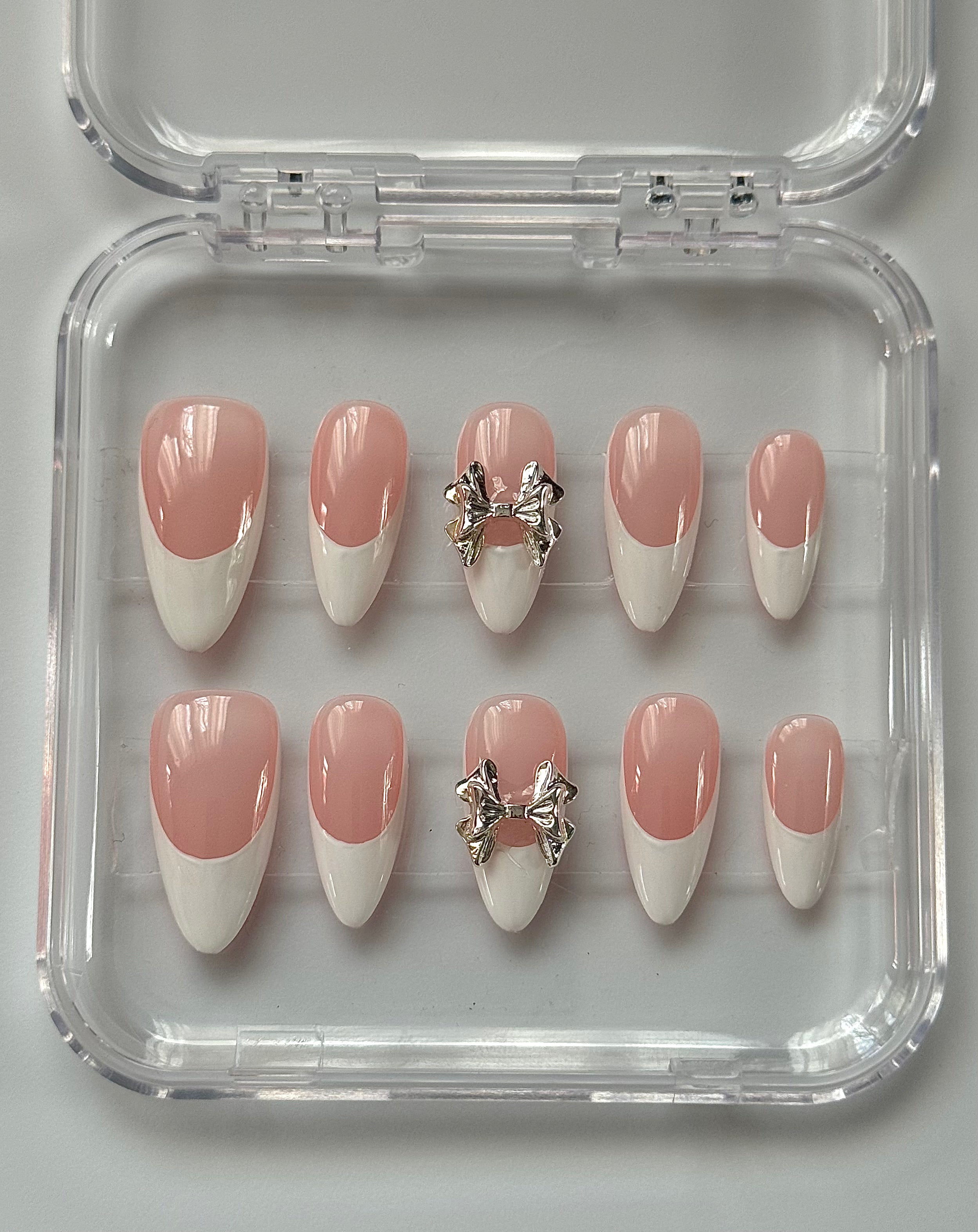 Chrome Bow frenchies